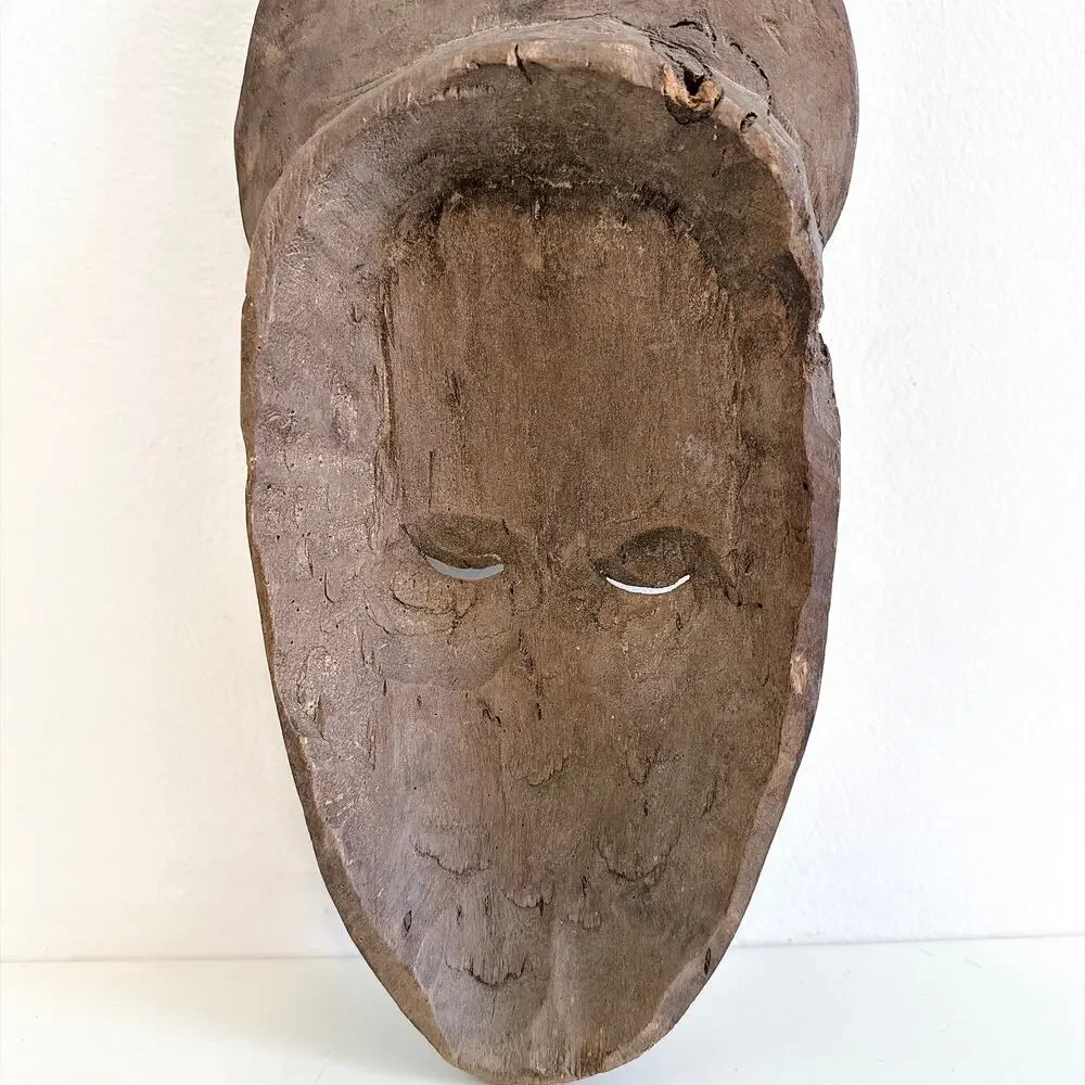 HAND-CARVED AFRICAN WOODEN BAULE PORTRAIT MASK WALL HANGING MBLO COTE D'IVOIRE